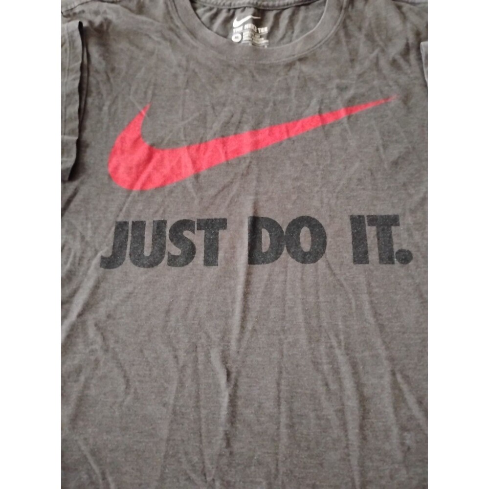 Nike Men's Sz.M Grey The Nike Tee Athletic cut "Just Do It" Graphic T-Shirt